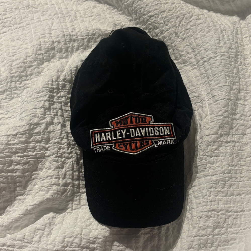 Harley-Davidson Black and Orange Logo Cap